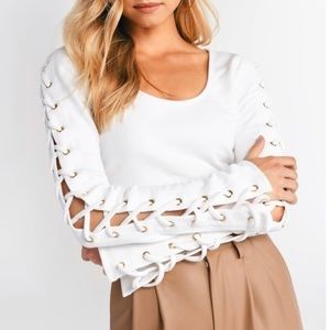 BNWT Tobi Lace Up Crop Tpp